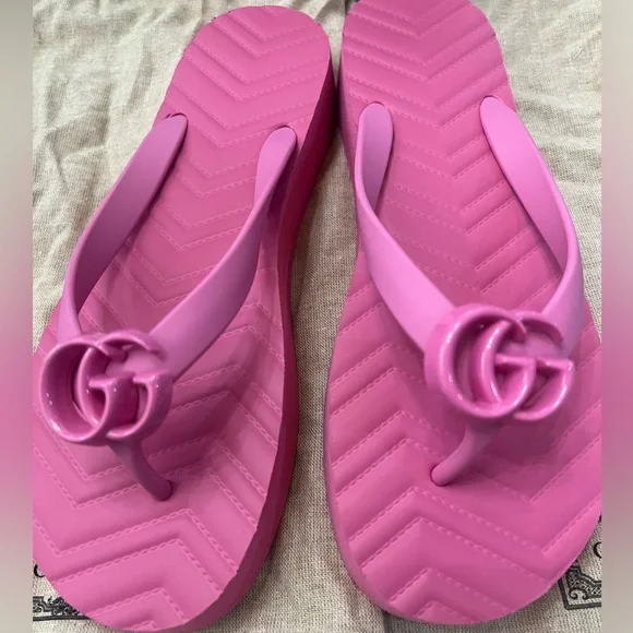 Gucci Marmont sandals - Picture 2 of 8